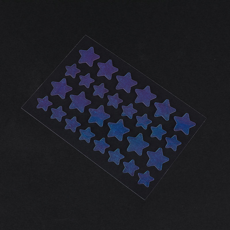 28 Parche láser para acné con forma de estrella para un tratamiento eficaz de las manchas (Tamaño de 28 piezas: este juego contiene 28 * parches). 12 mm (12 piezas) y 10 mm (16 piezas)）