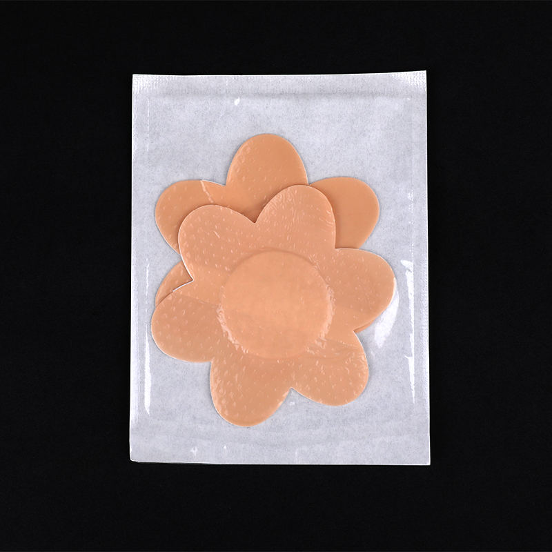 Parche de pecho de gel de silicona en forma de flor, suave y cómodo